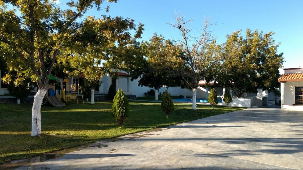 La Ilusion Hotel Campestre Y Balneario Parras de la Fuente Buitenkant foto