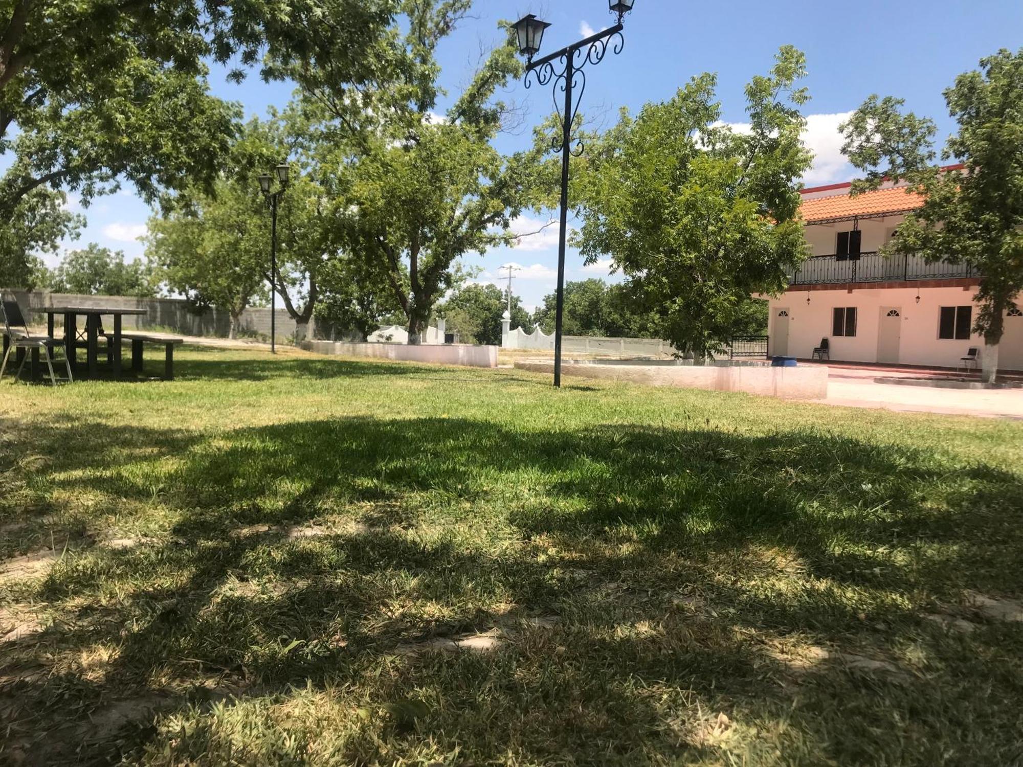 La Ilusion Hotel Campestre Y Balneario Parras de la Fuente Buitenkant foto