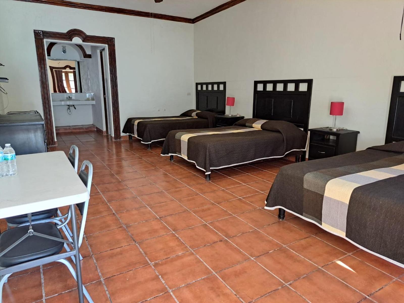 La Ilusion Hotel Campestre Y Balneario Parras de la Fuente Buitenkant foto